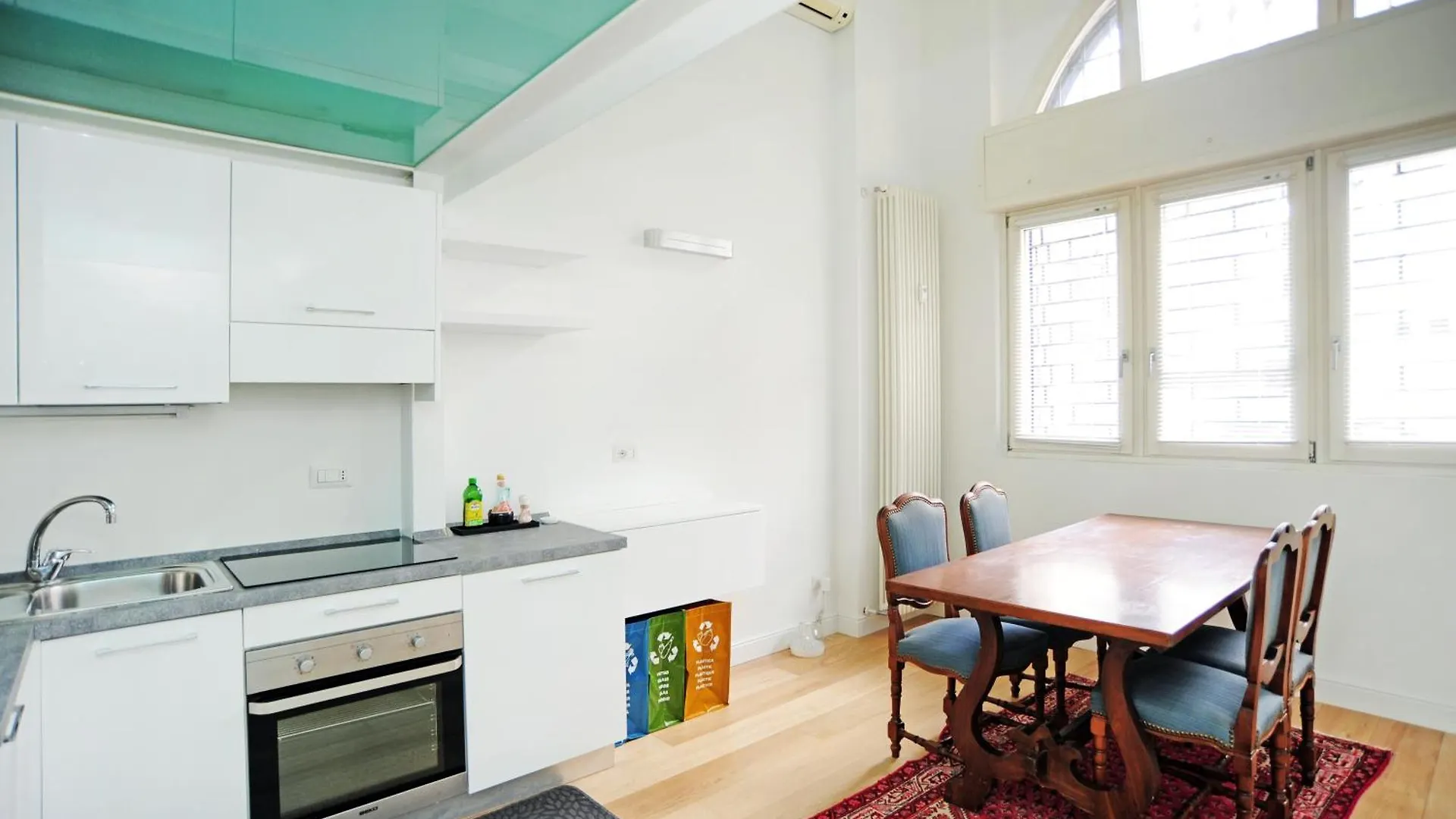 Giovio Duplex Apartment Milan Italy