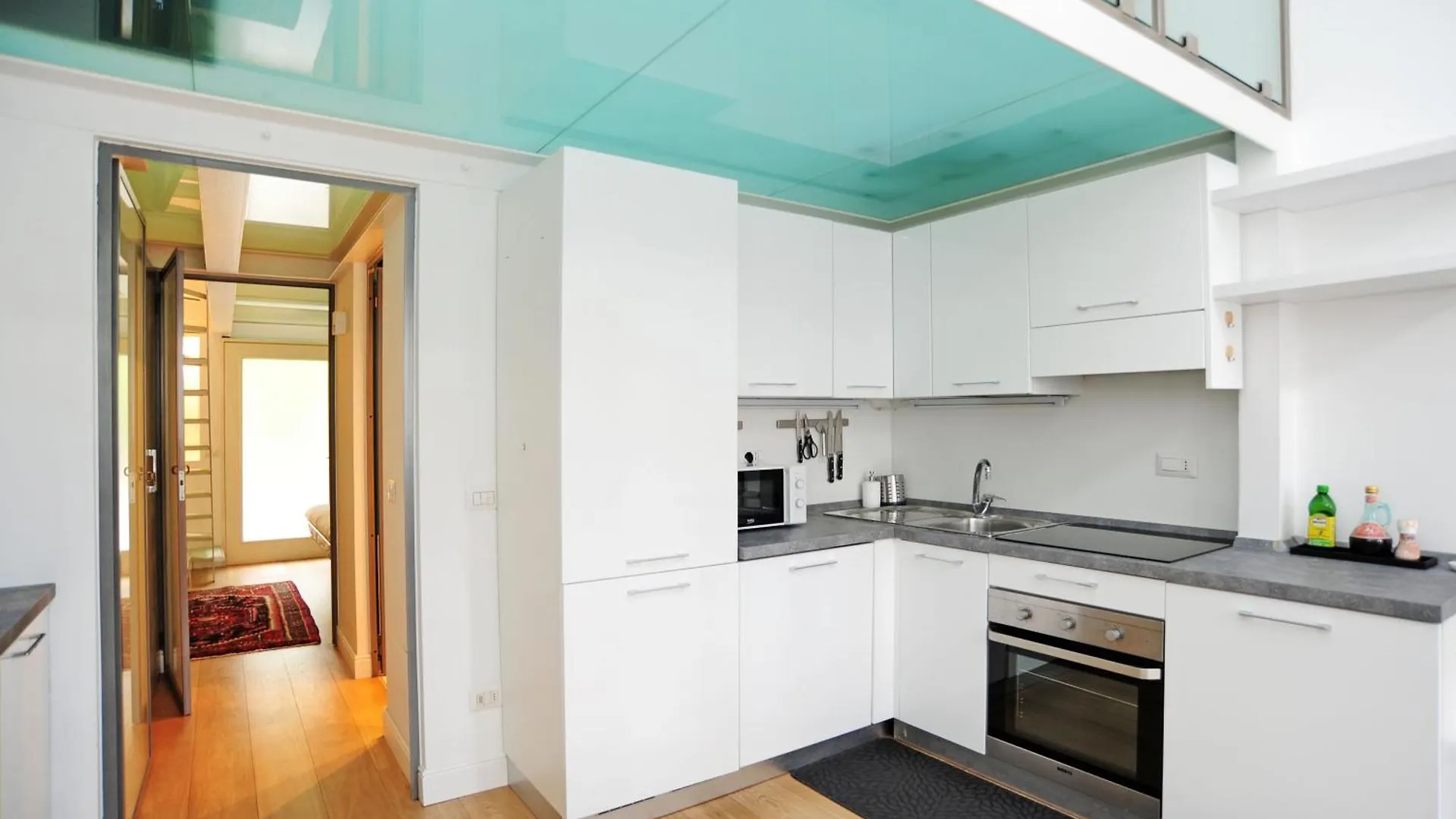 Giovio Duplex Apartment Milan