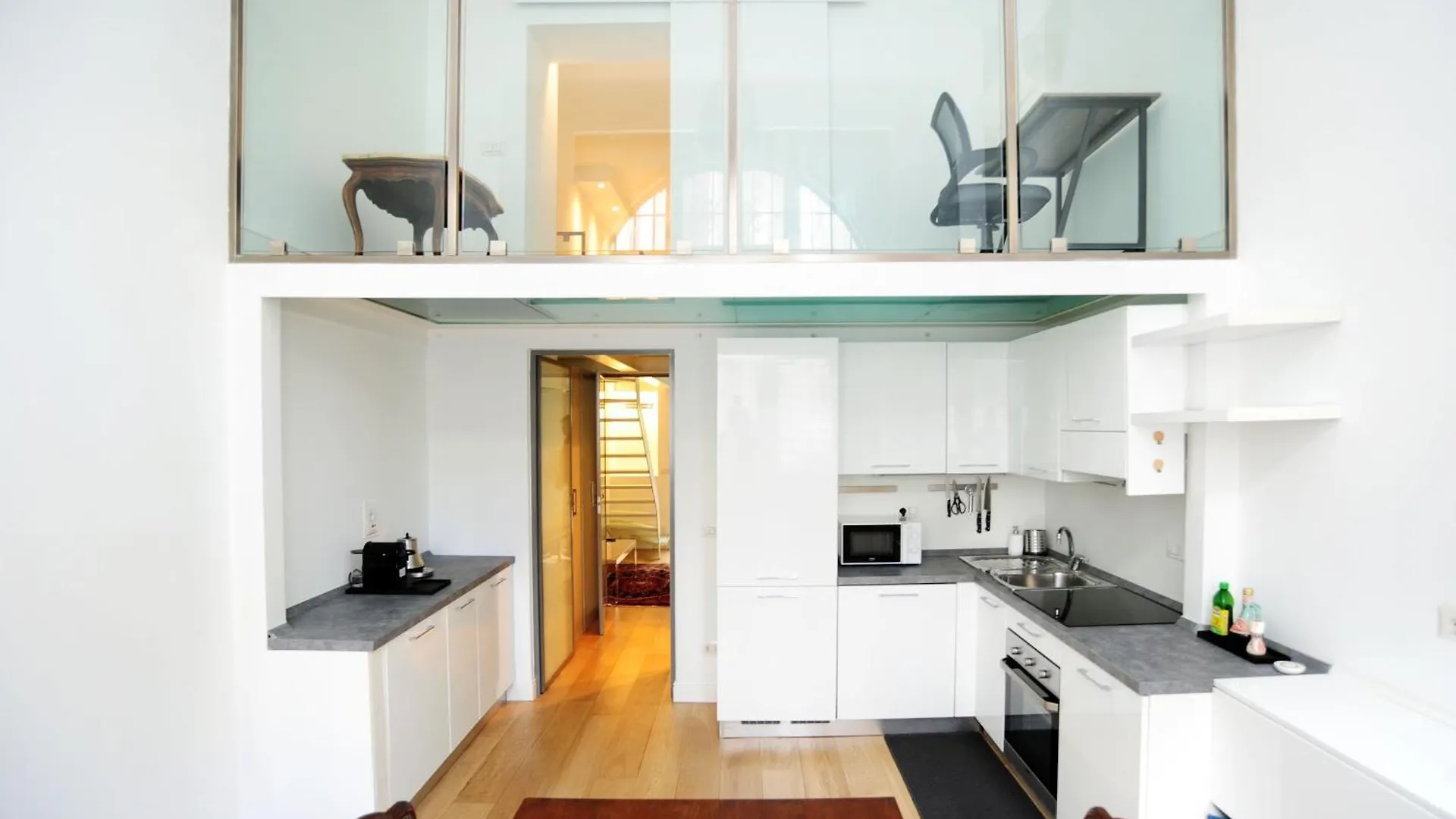 Giovio Duplex Apartment Milan Italy
