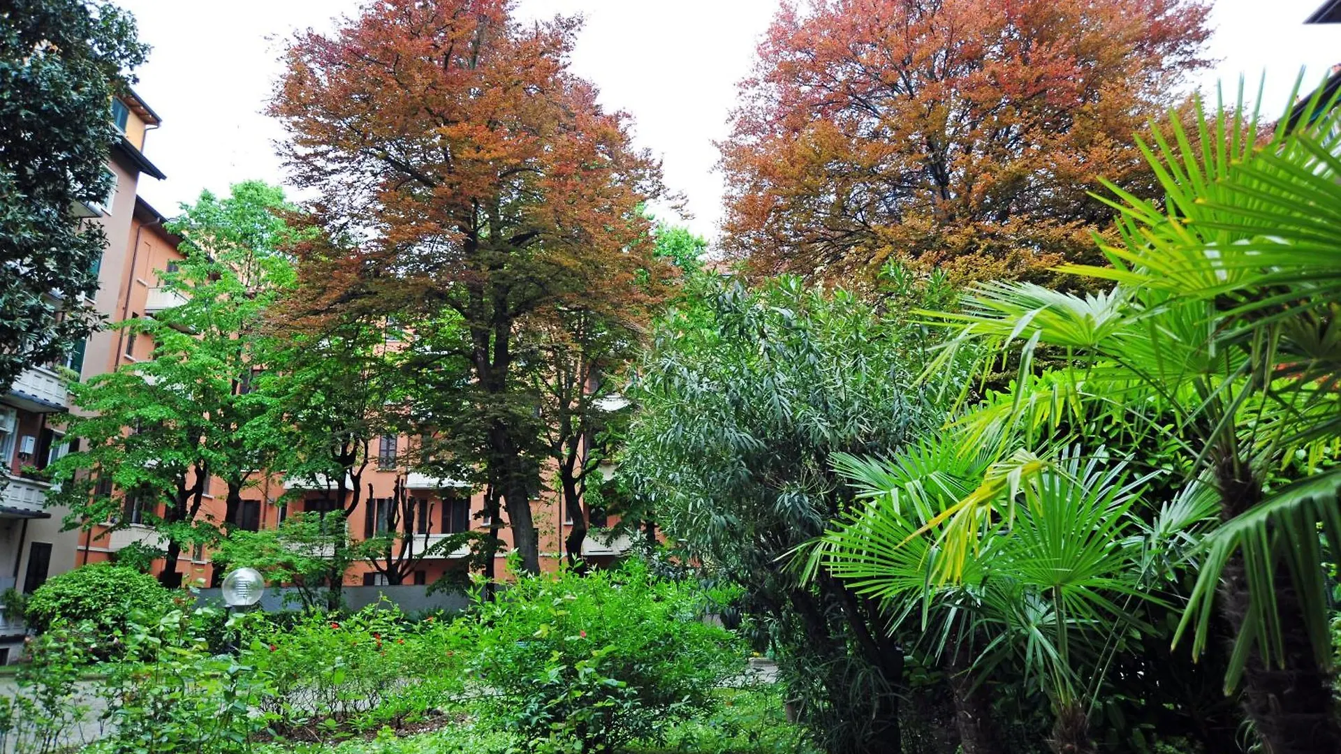 Giovio Duplex Apartment Milan